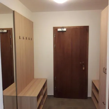 Simnovi Apartmaji - Surrounded By Nature Apartment