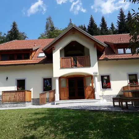 Simnovi Apartmaji - Surrounded By Nature Apartamento Kamnik