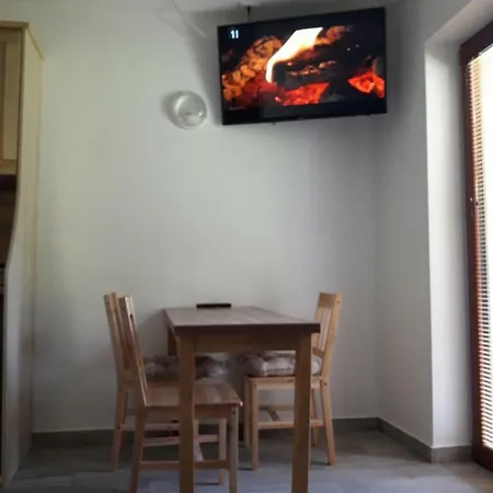 Simnovi Apartmaji - Surrounded By Nature *